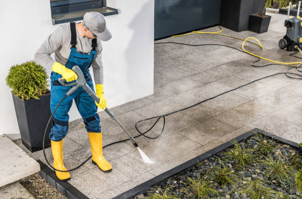 Best Roof Power Washing Services  in Kenbridge, VA